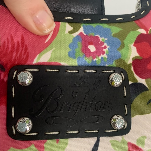 Brighton NWT women’s pink & green floral shoulder purse - Picture 4 of 10